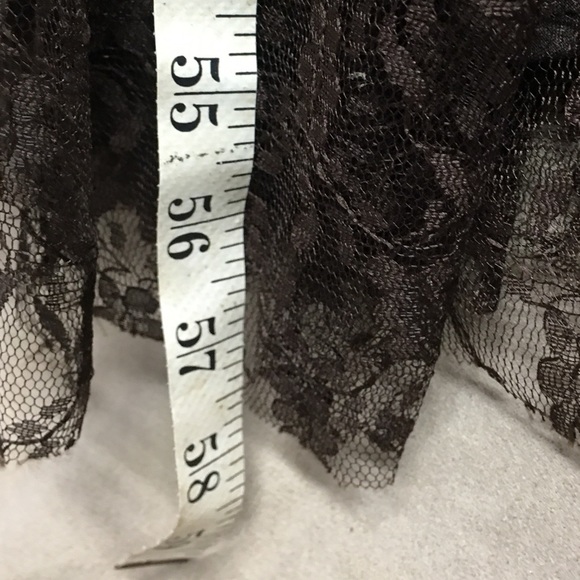 Karen Miller New York-Beaded Mother’s gown size 12 - Picture 9 of 14